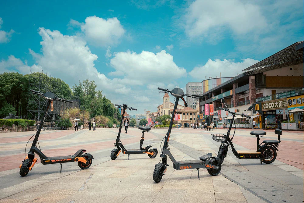 Scatena la tua passione: i 4 migliori monopattini elettrici KuKirin per le tue avventure di Halloween!