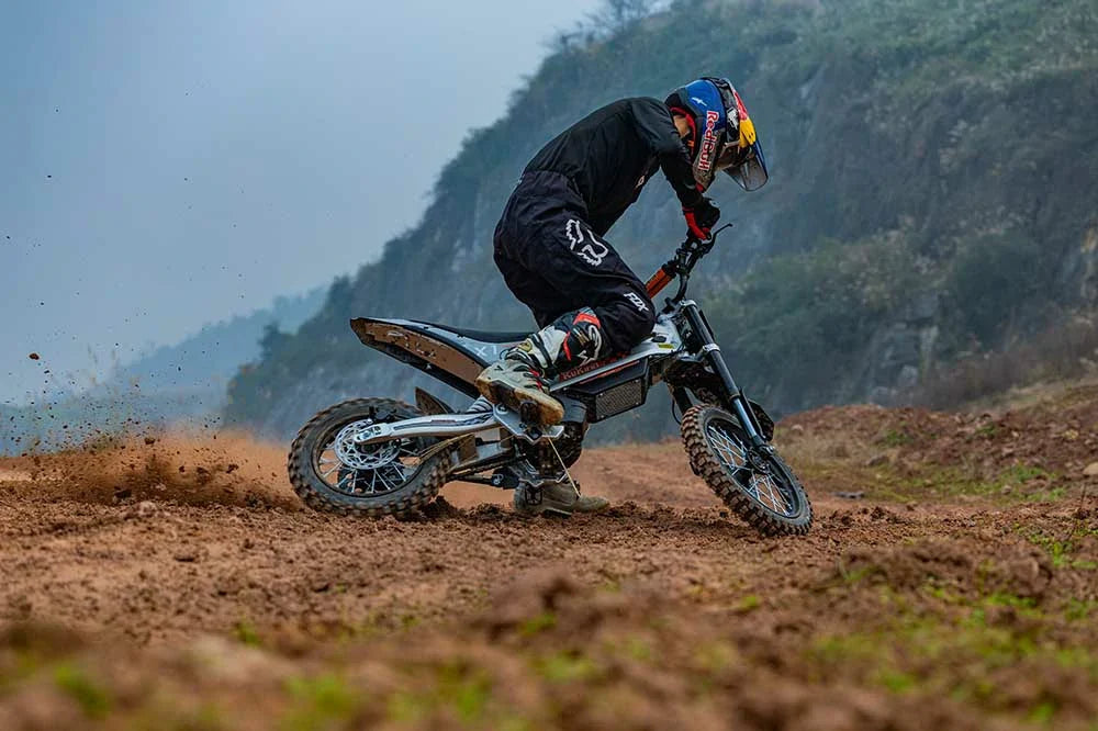 KuKirin X1: IP65 Waterproof + Mid-Motor – Summer Off-Road Ready